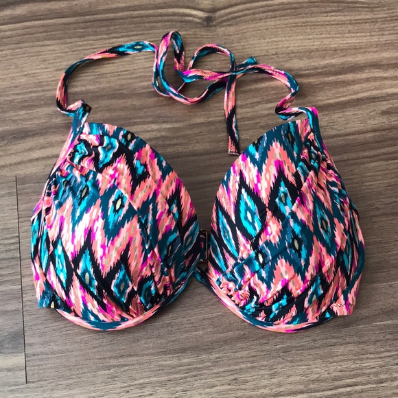 Shade & Shore Other - Shade & Shore Bikini Top